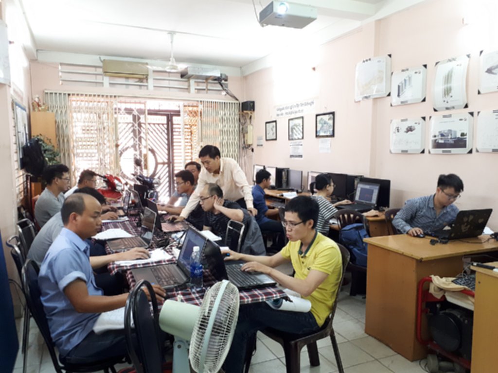 Lớp học Revit tại trung tâm tháng 8-2018