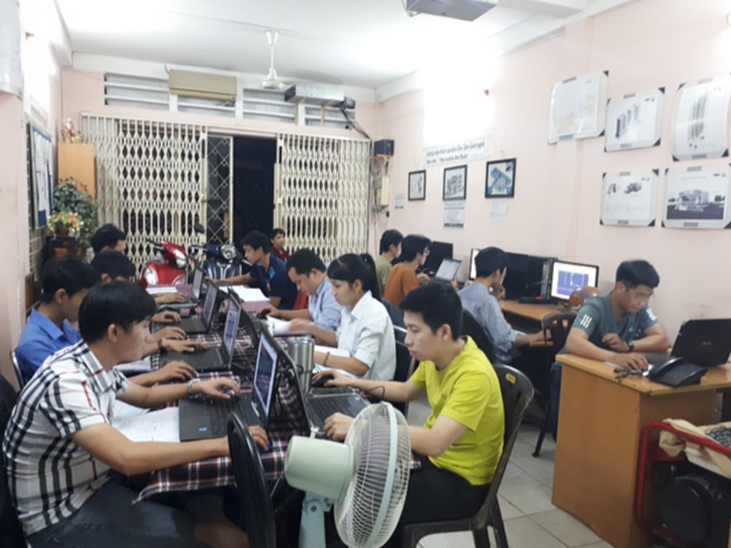 Lớp học Revit tại trung tâm tháng 8-2018