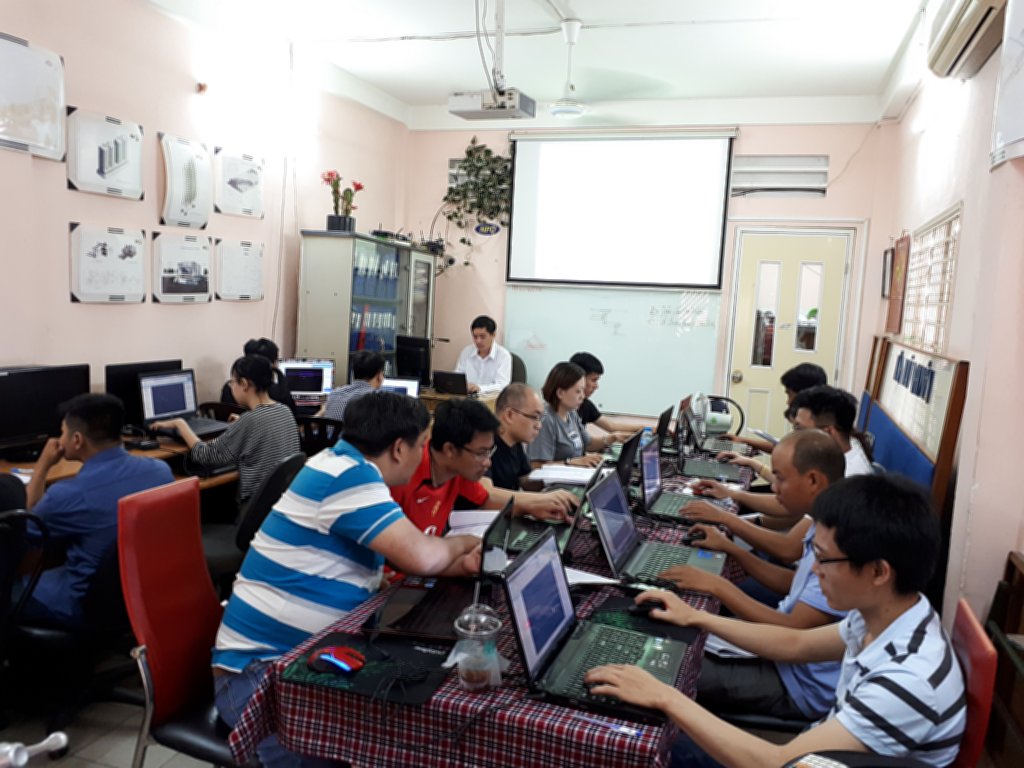 Lớp học Revit tại trung tâm tháng 8-2018