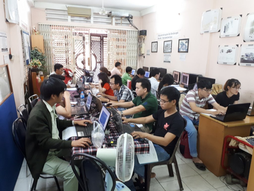 Lớp học Revit tại trung tâm cuối tháng 8-2018