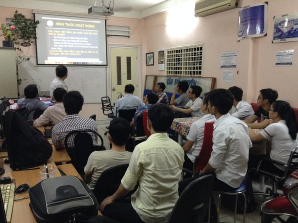 Kỹ niệm ngày đầu họp thành lập nhóm DynamicRevit
